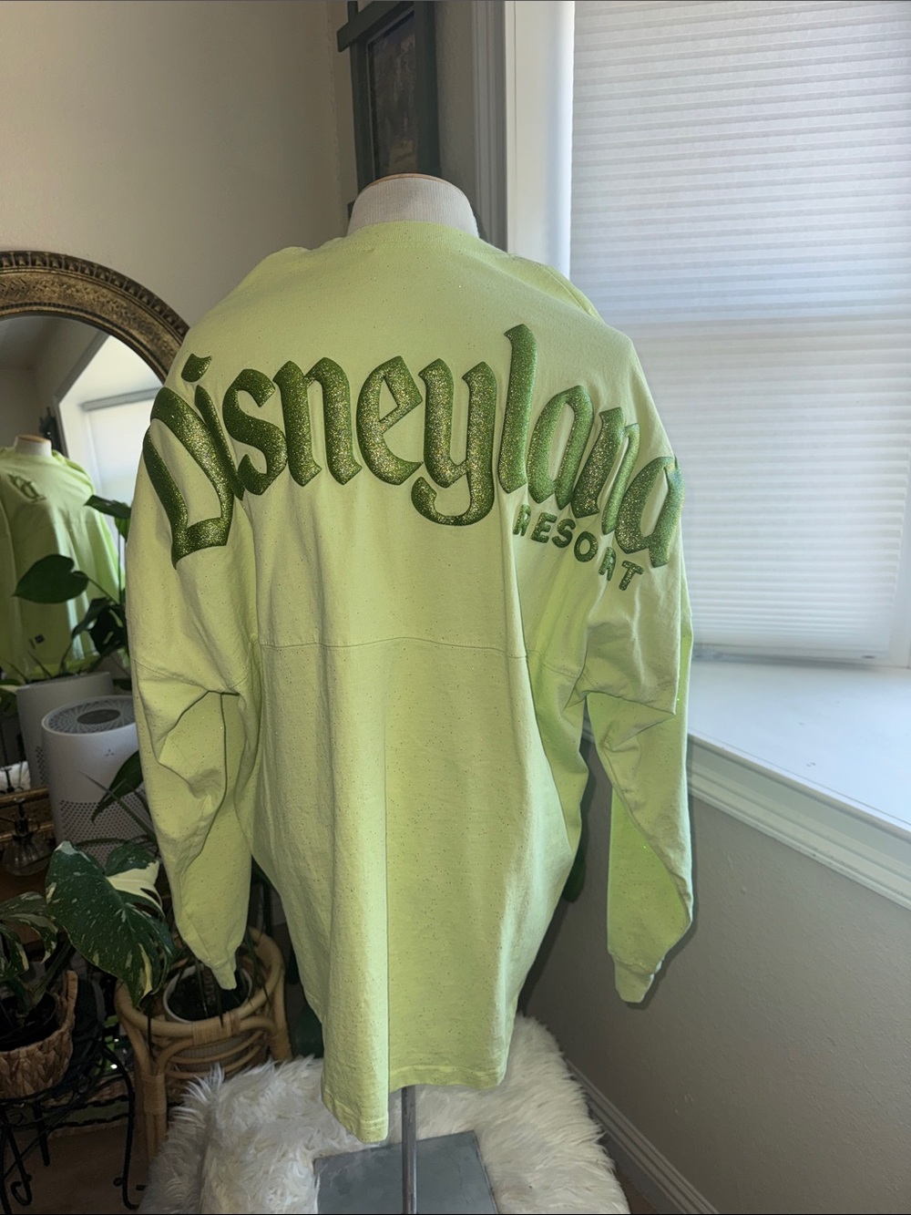 Disneyland Resort oversized Spirit Jersey with Glitter Tinker Bell Crest - Picture 3 of 5
